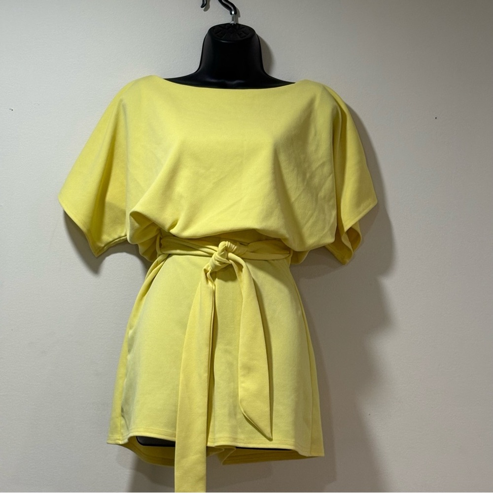 Boohoo Sunny Yellow Romper Coquette
